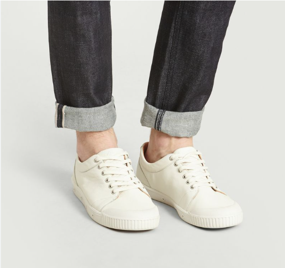 Waarom Spring Court sneakers nog steeds het ultieme symbool van tijdloze stijl zijn